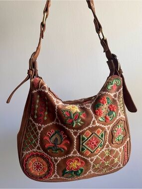 Isabella Fiore Vintage Leather Patchwork Beaded Embroidered Hobo Bag Purse Tan